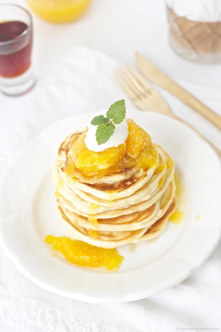 Rezeptbild: Pancakes mit Orangensauce