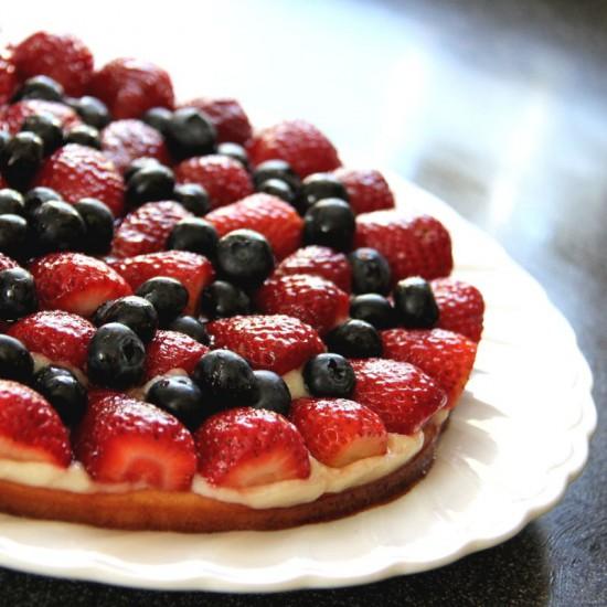 Rezeptbild: Erdbeer-Heidelbeer Torte