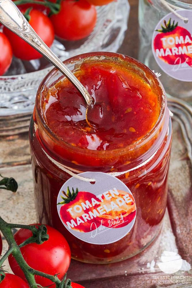 Rezeptbild: Omas Tomatenmarmelade: Einfache süß-herzhafte Delikatesse