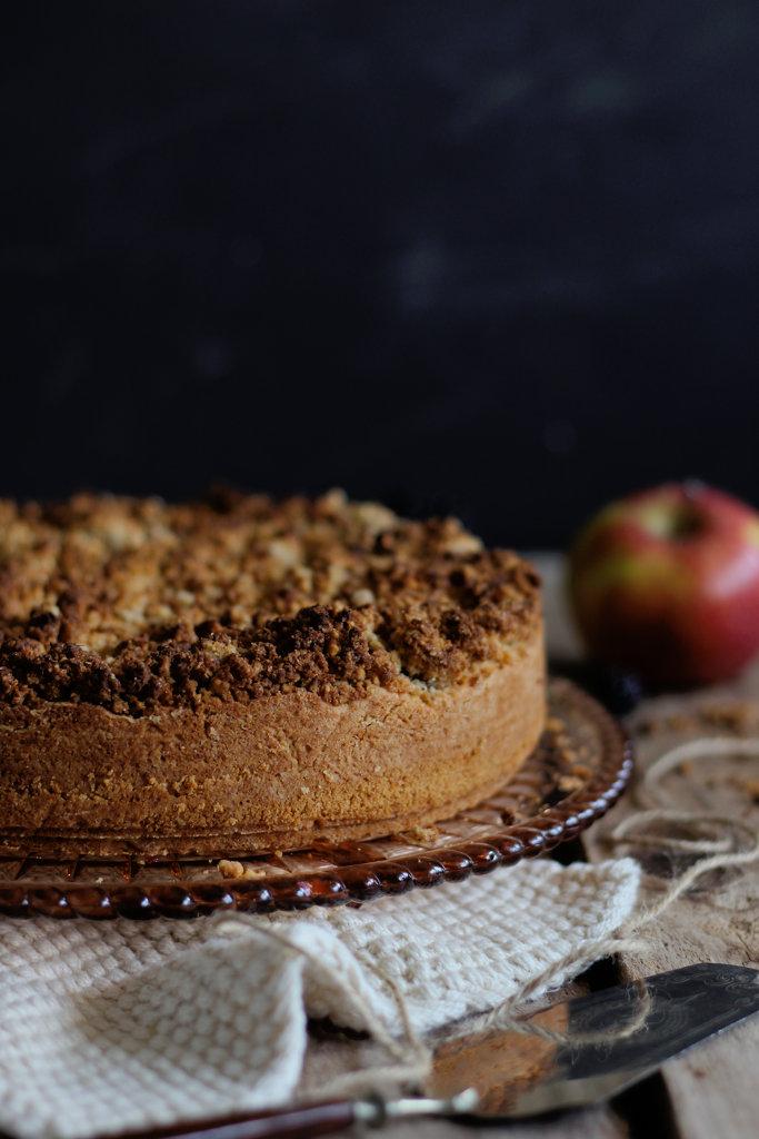 Rezeptbild: Apfel-Brombeer Kuchen mit Haselnussstreusel 