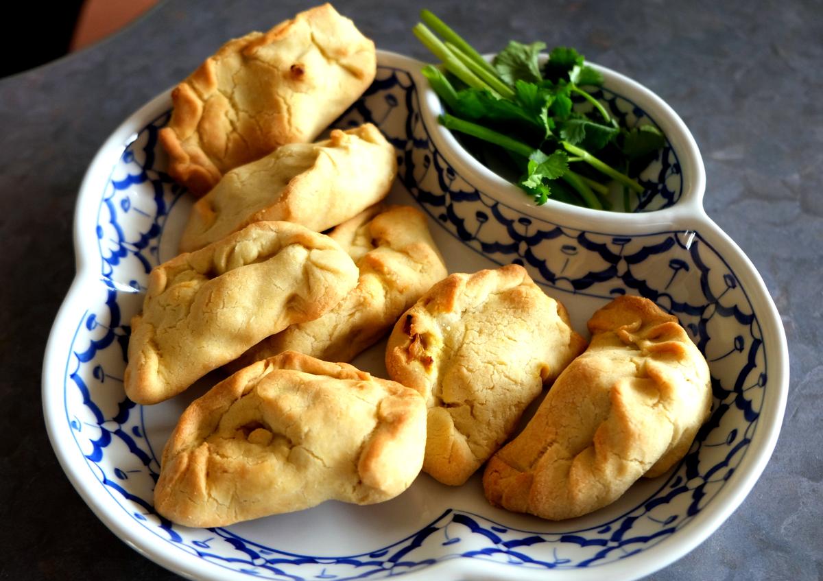 Rezeptbild: Curry Puffs - Food from Singapore