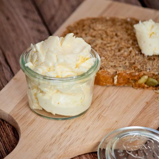 Rezeptbild: Ingwer-Limetten-Butter