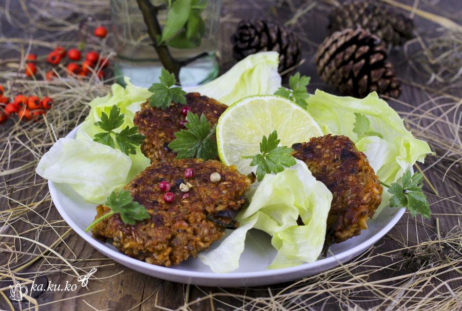 Rezeptbild: Grünkernlaibchen mit roten Linsen