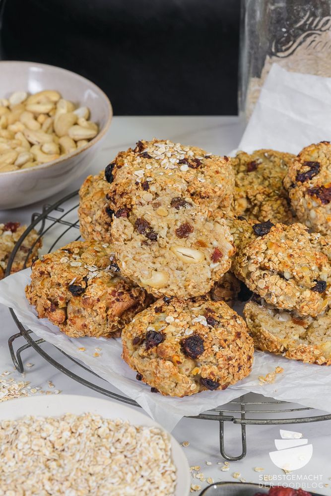 Rezeptbild: Müslibrötchen schnell und proteinreich