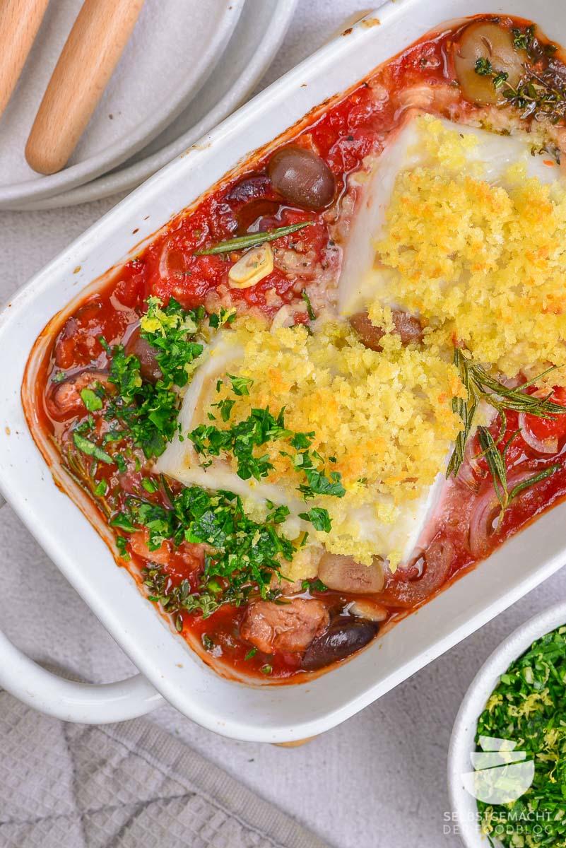 Rezeptbild: Kabeljau Filet mit Tomate im Ofen