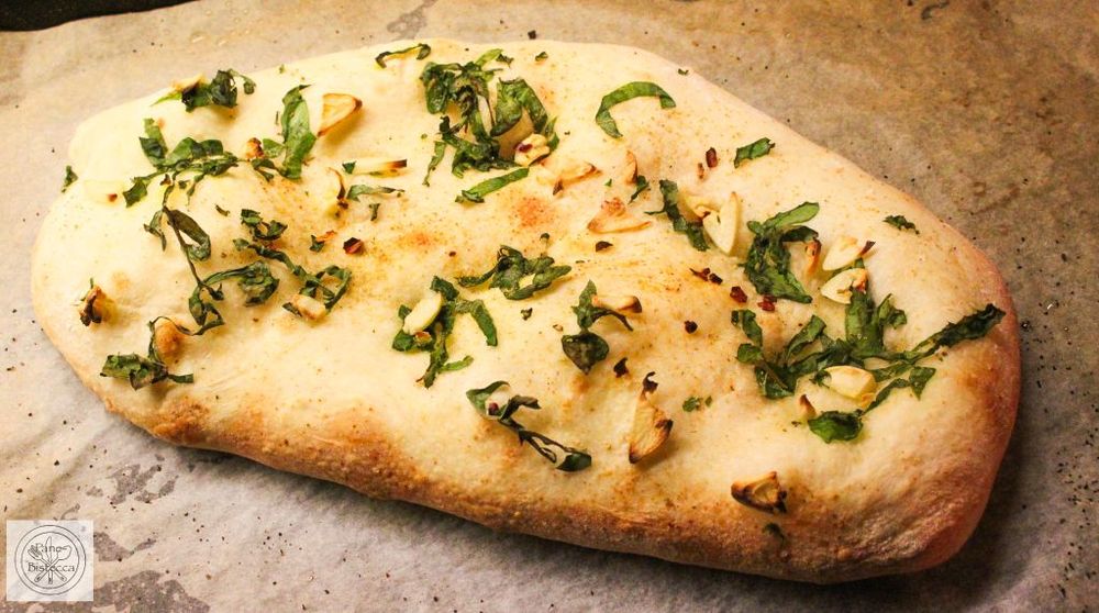 Rezeptbild: Knoblauch-Basilikum Focaccia