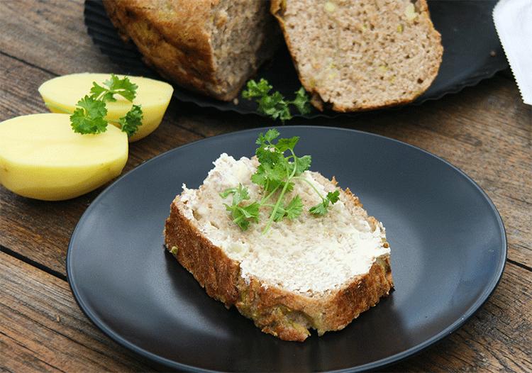 Rezeptbild: Kartoffel Zucchini Brot