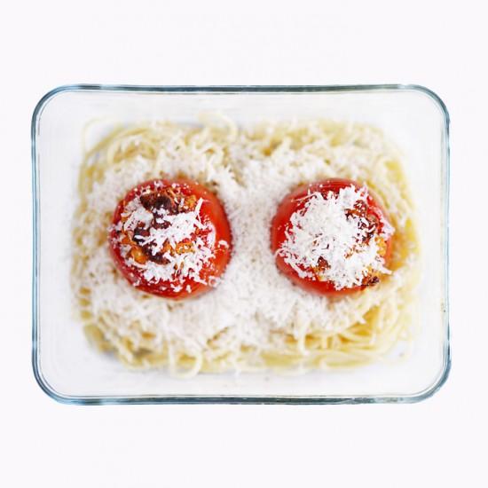 Rezeptbild: Pasta mit gefüllten Tomaten