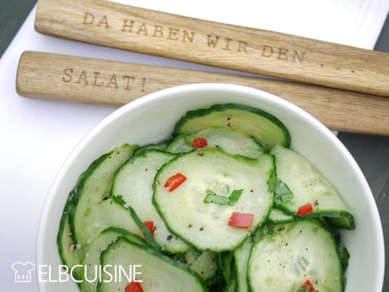 Rezeptbild: Mein neuer Liebling: asiatischer Gurken-Salat – erfrischend, lecker, schnell und gesund!