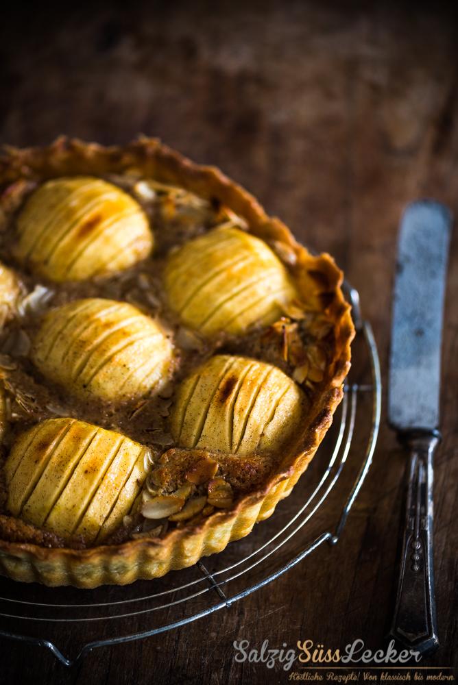 Apfel-Mandel-Tarte mit aromatisierten Vanilleäpfeln von ...