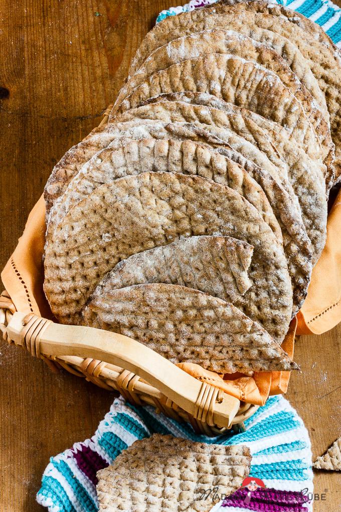 Rezeptbild: Hällakakor – das traditionelle Brot aus dem hohen Norden Skandinaviens