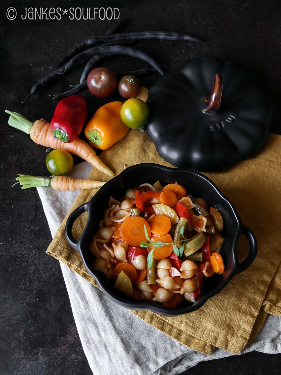 Rezeptbild: Bunter Gemüse-Eintopf