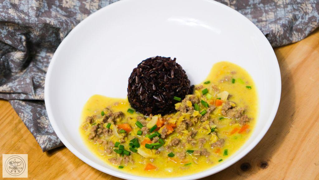 Rezeptbild: Rolf's schwarzer Jasmin Reis mit Rinder-Linsen Curry