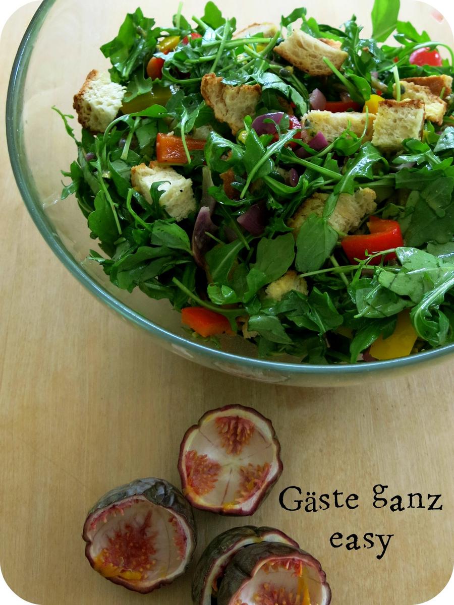 Rezeptbild: Brotsalat mit Maracujadressing