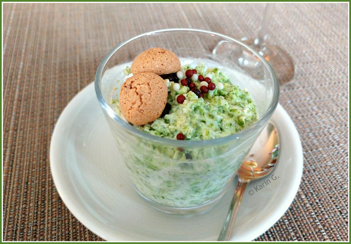 Rezeptbild: mein "Grünes Dessert mit Amaretto"