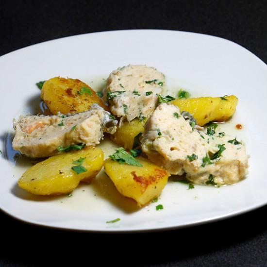 Rezeptbild: Gefilte Fisch mit Koriander-Kartoffeln