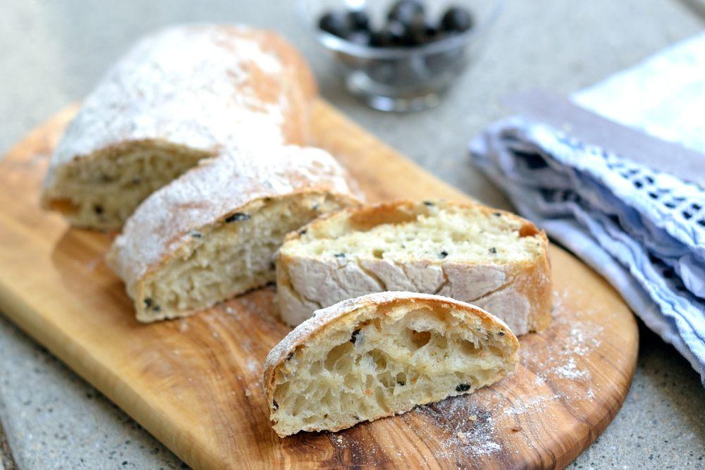 Rezeptbild: Oliven-Ciabatta