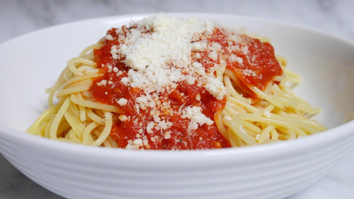 Rezeptbild: Spaghetti mit Tomatensoße