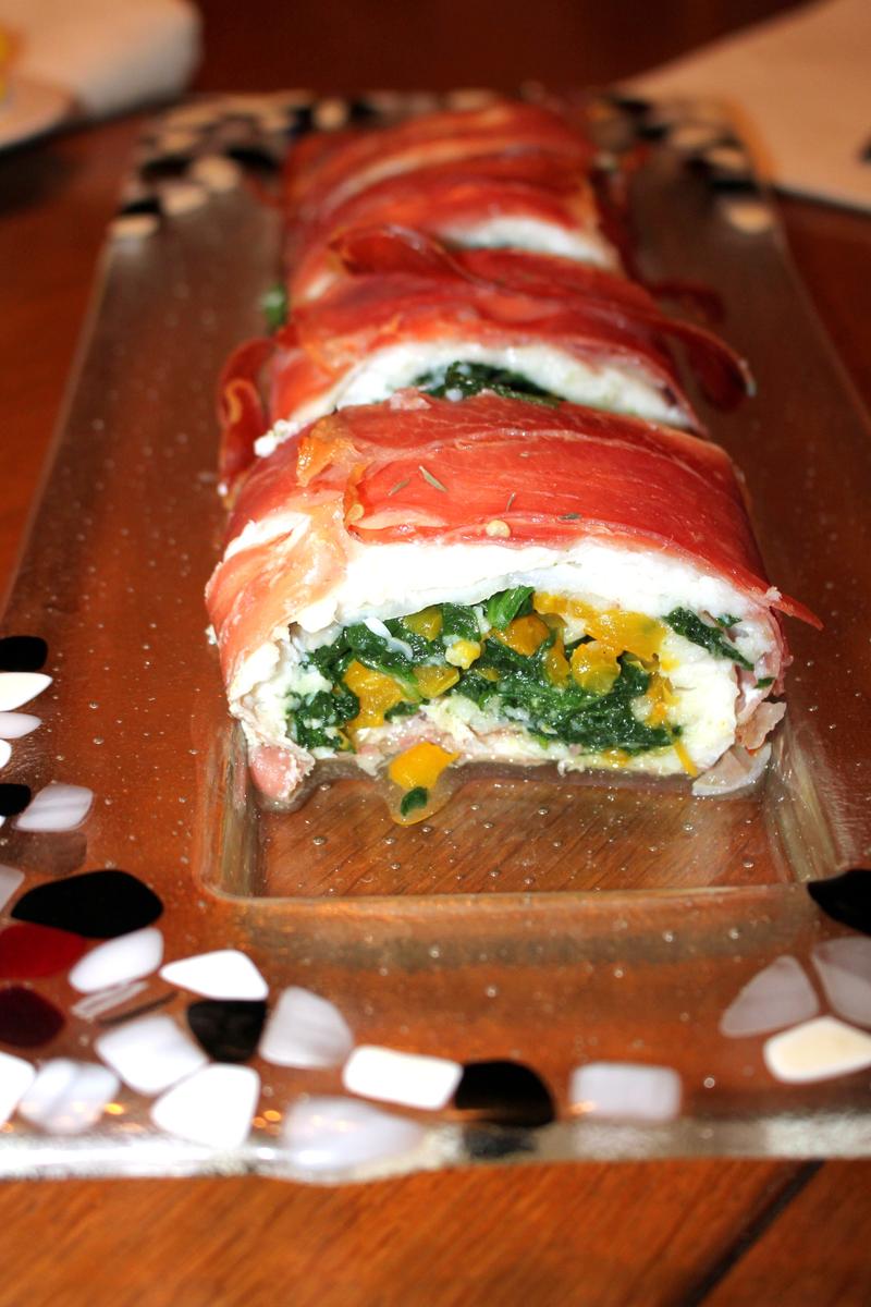 Rezeptbild: Fischroulade mit Spinat und Peperoni