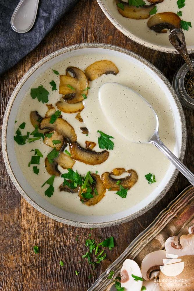 Rezeptbild: Champignoncremesuppe nach Omas Rezept